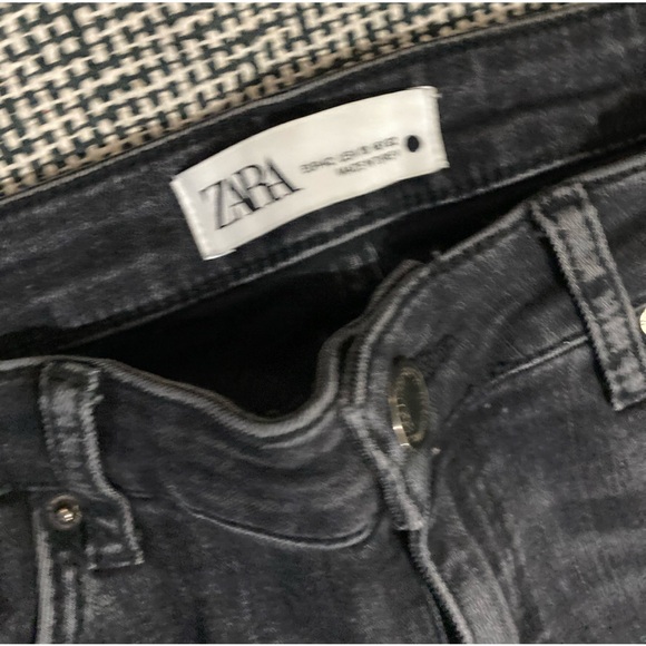 👖Women’s Zara Jeans | Zara Skinny Jeans Mid-Rise Color : Dark Grey Size : 10 - Picture 5 of 7